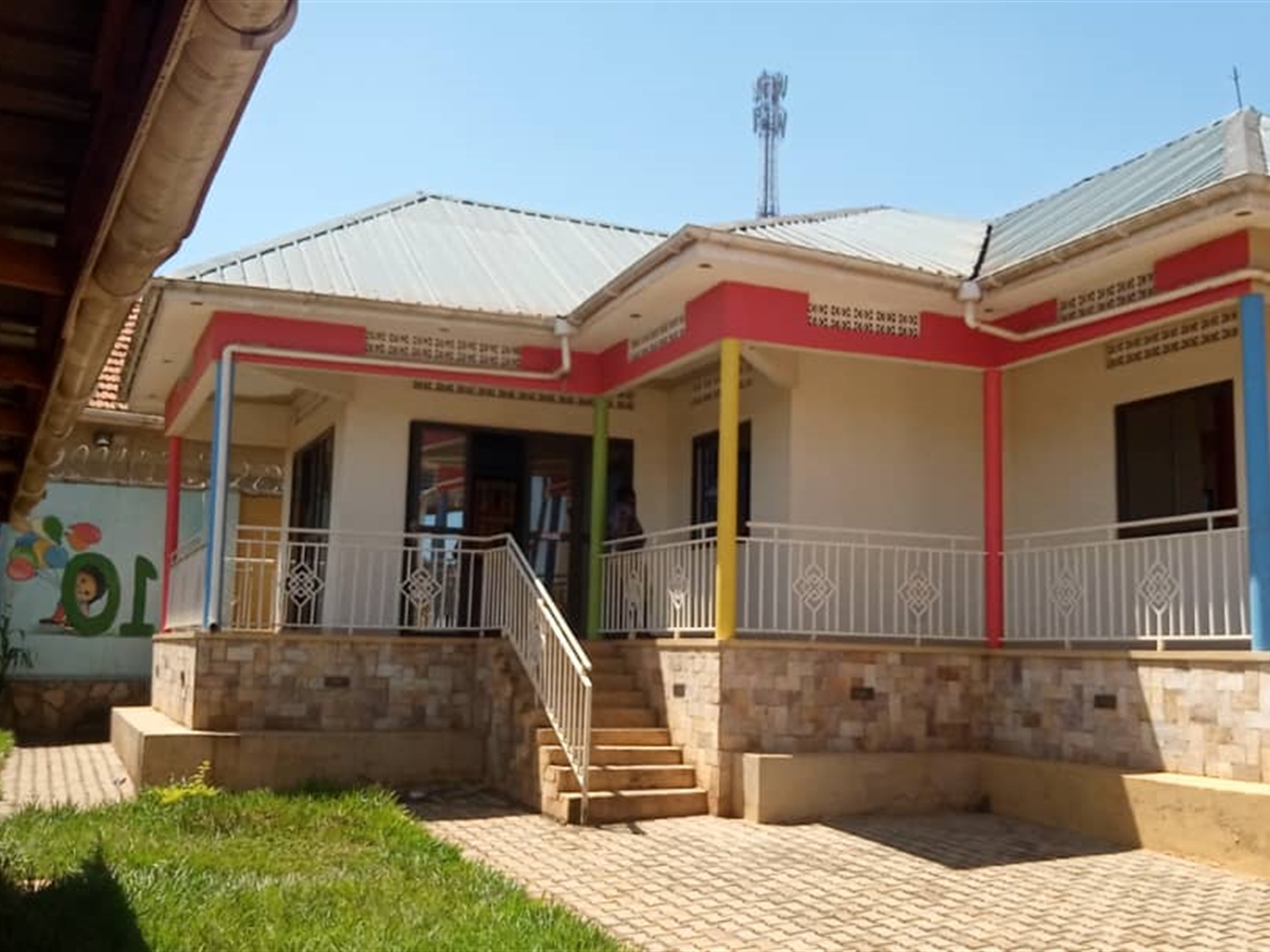 Town House for sale in Kisaasi Wakiso