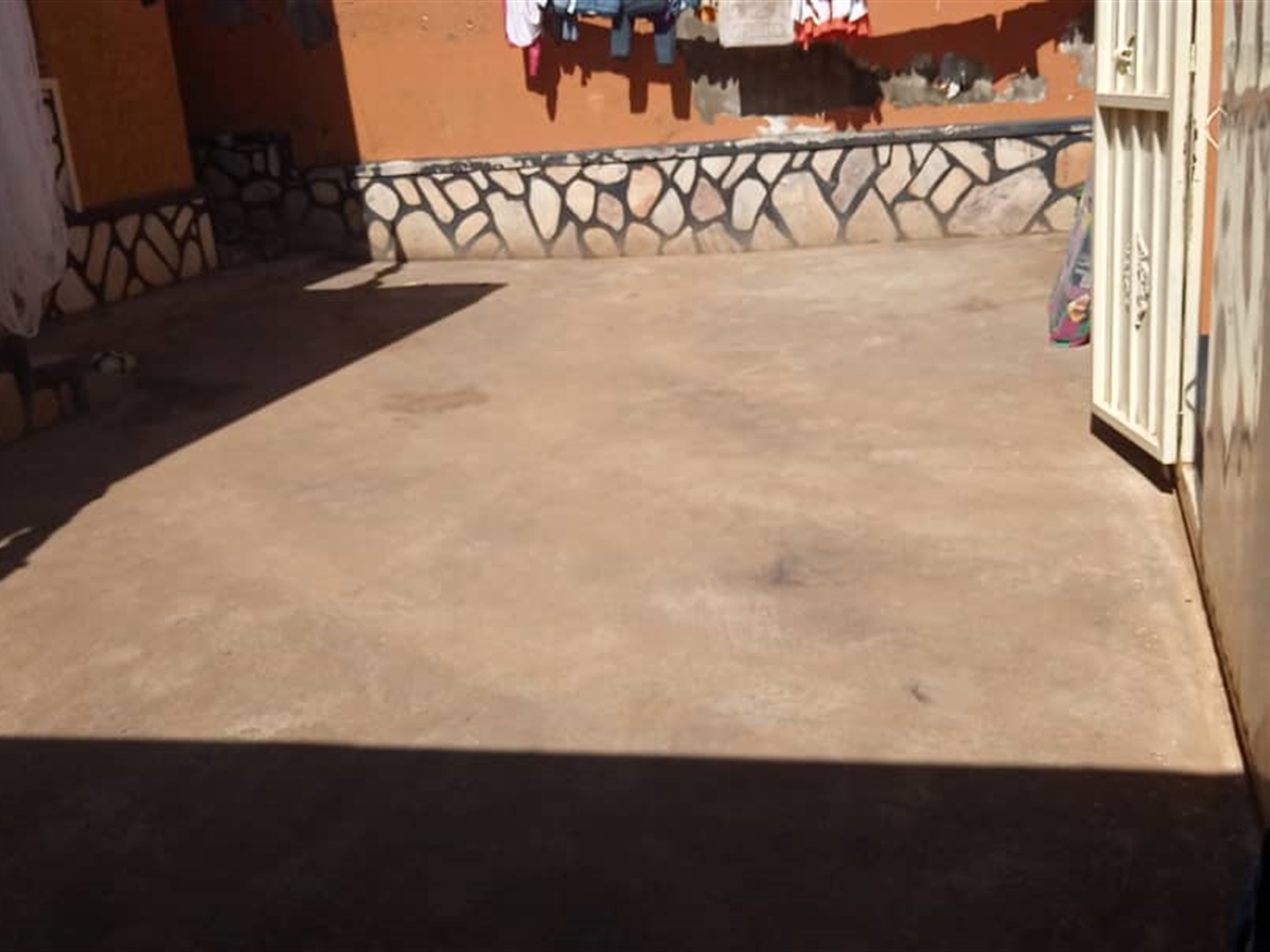 Town House for sale in Kisaasi Wakiso