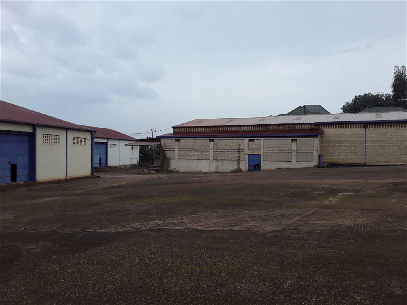 Warehouse for sale in Kawempe Wakiso