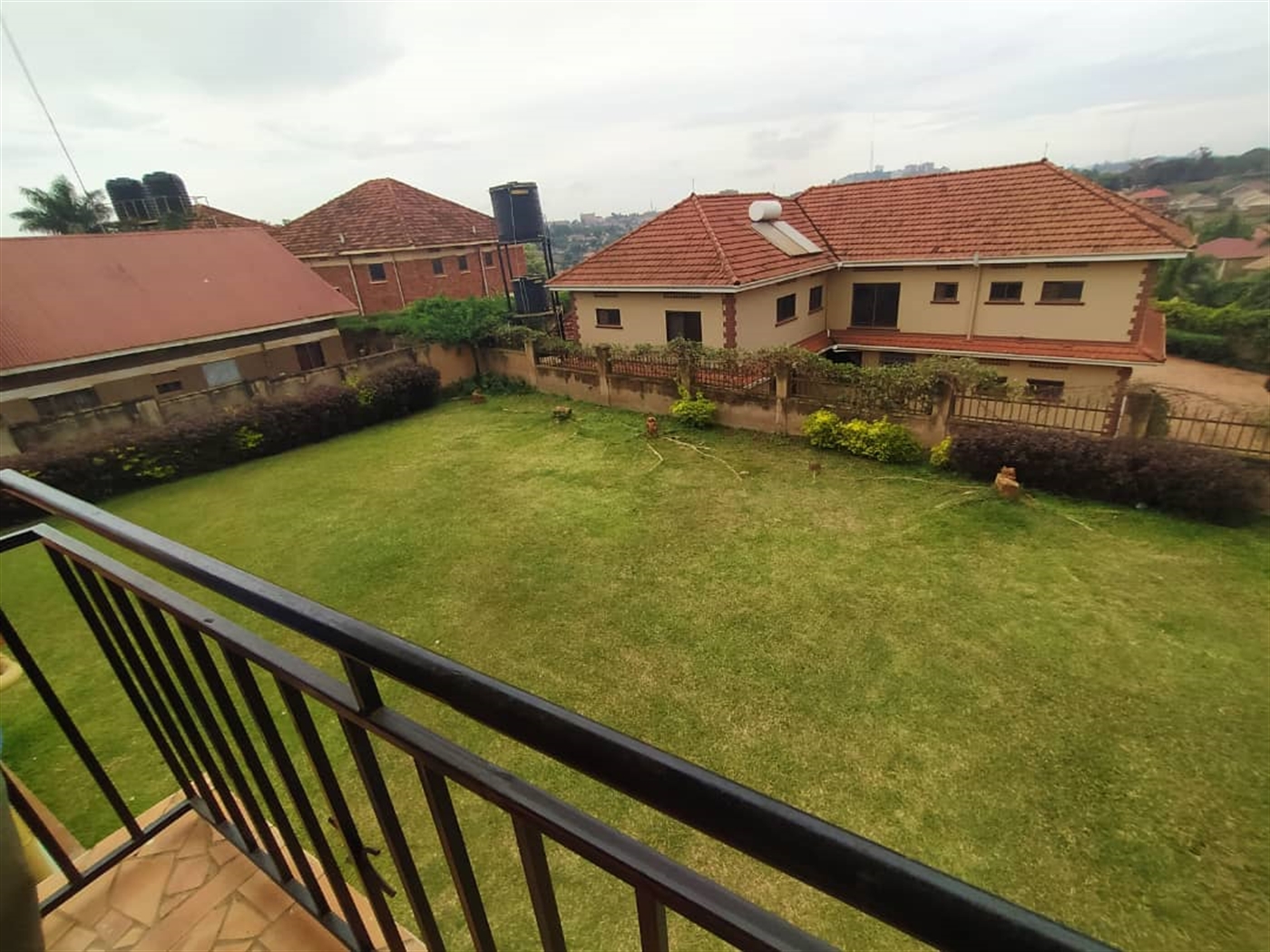 Storeyed house for sale in Kisaasi Wakiso