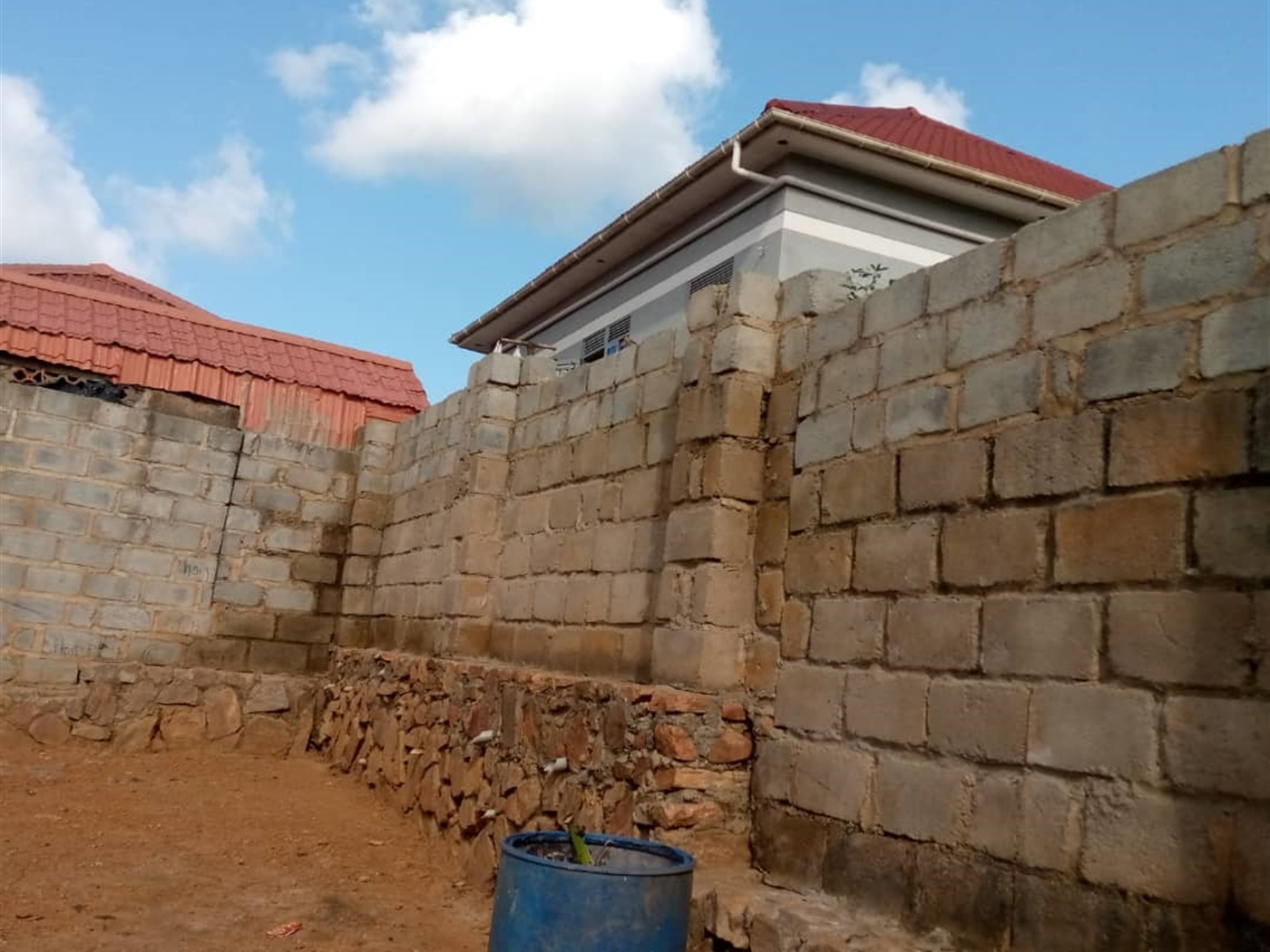 Town House for sale in Kawuku Wakiso