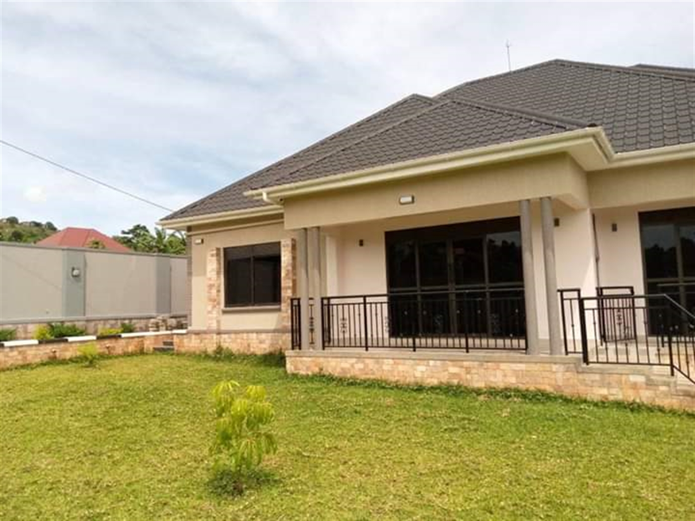 Bungalow for sale in Maya Wakiso