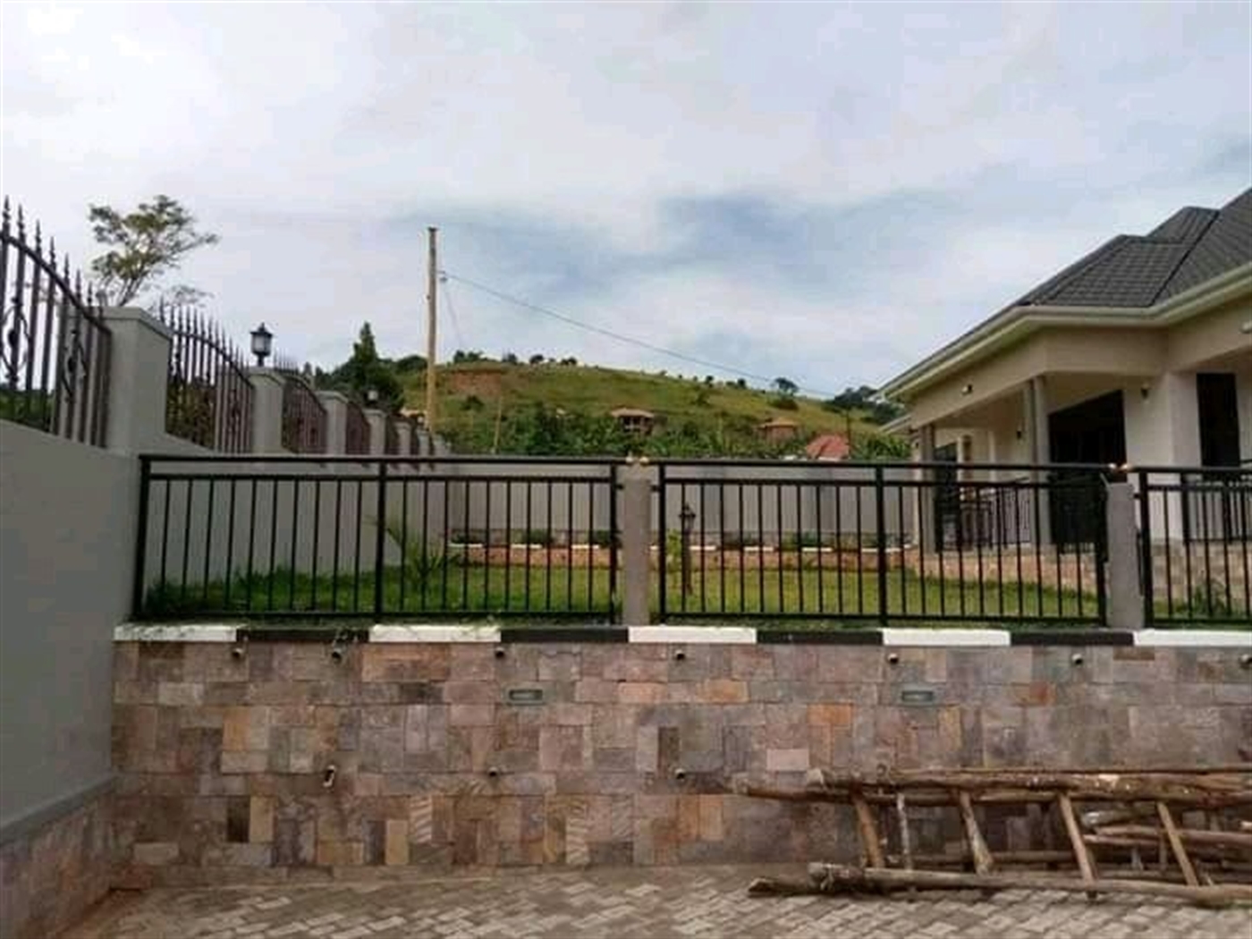 Bungalow for sale in Maya Wakiso