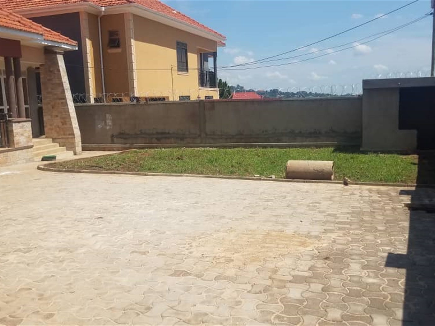 Bungalow for sale in Kyanja Wakiso