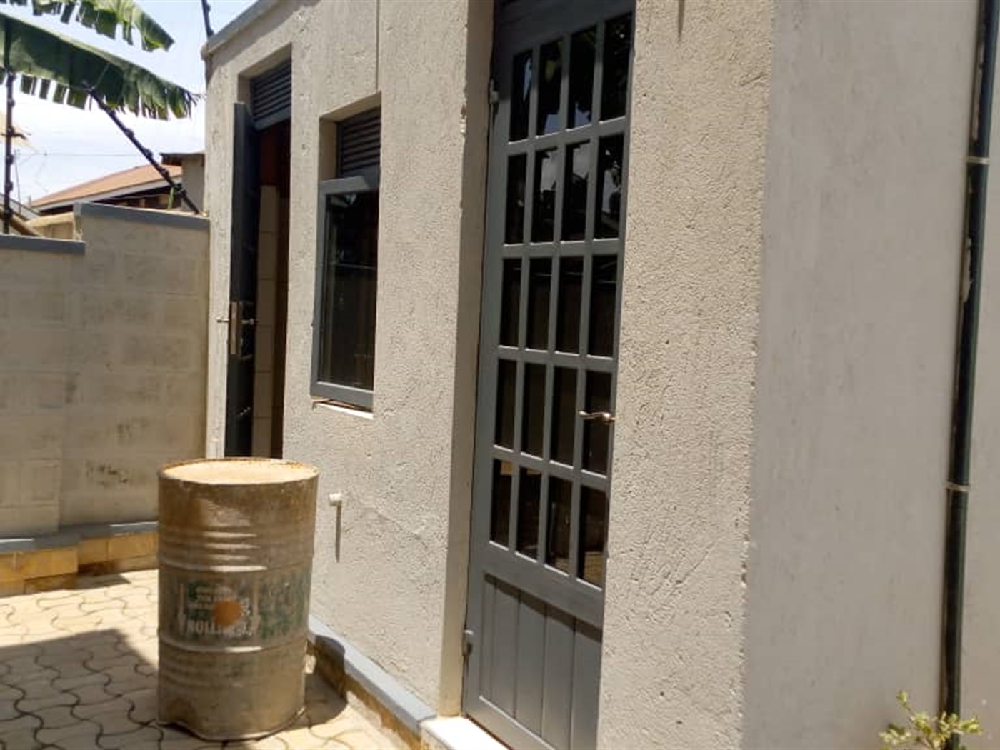 Storeyed house for sale in Kiwaatule Wakiso