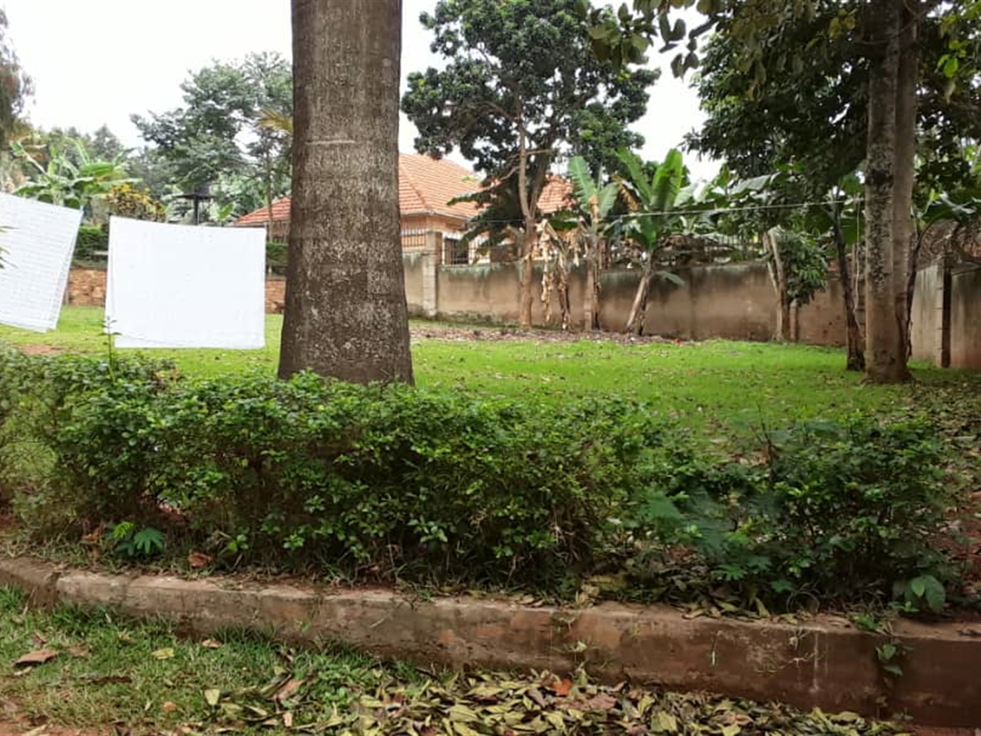 Bungalow for sale in Zana Wakiso