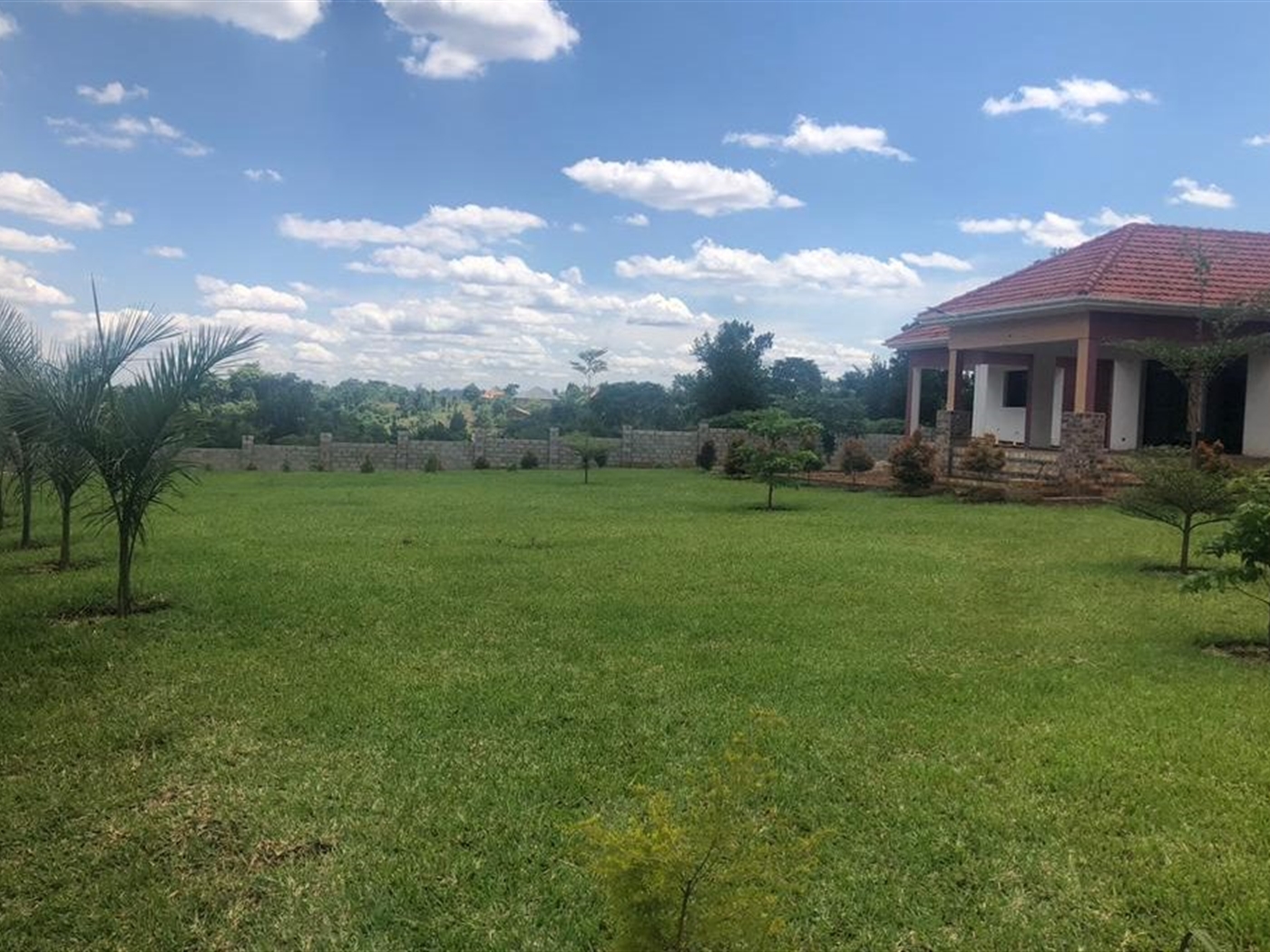 Bungalow for sale in Kiwenda Wakiso