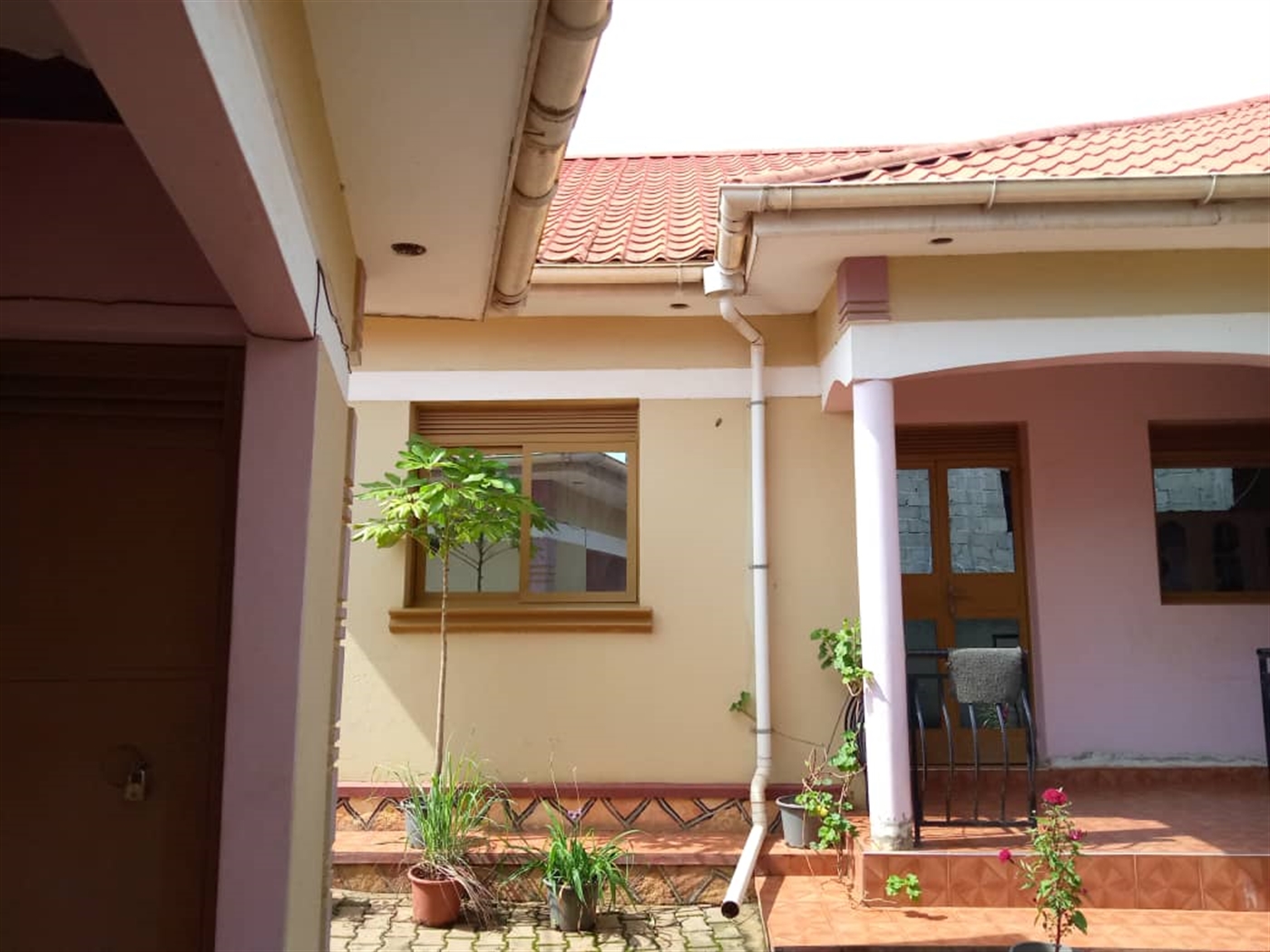 Bungalow for sale in Namugongo Wakiso