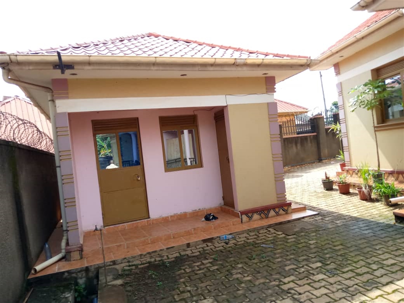 Bungalow for sale in Namugongo Wakiso