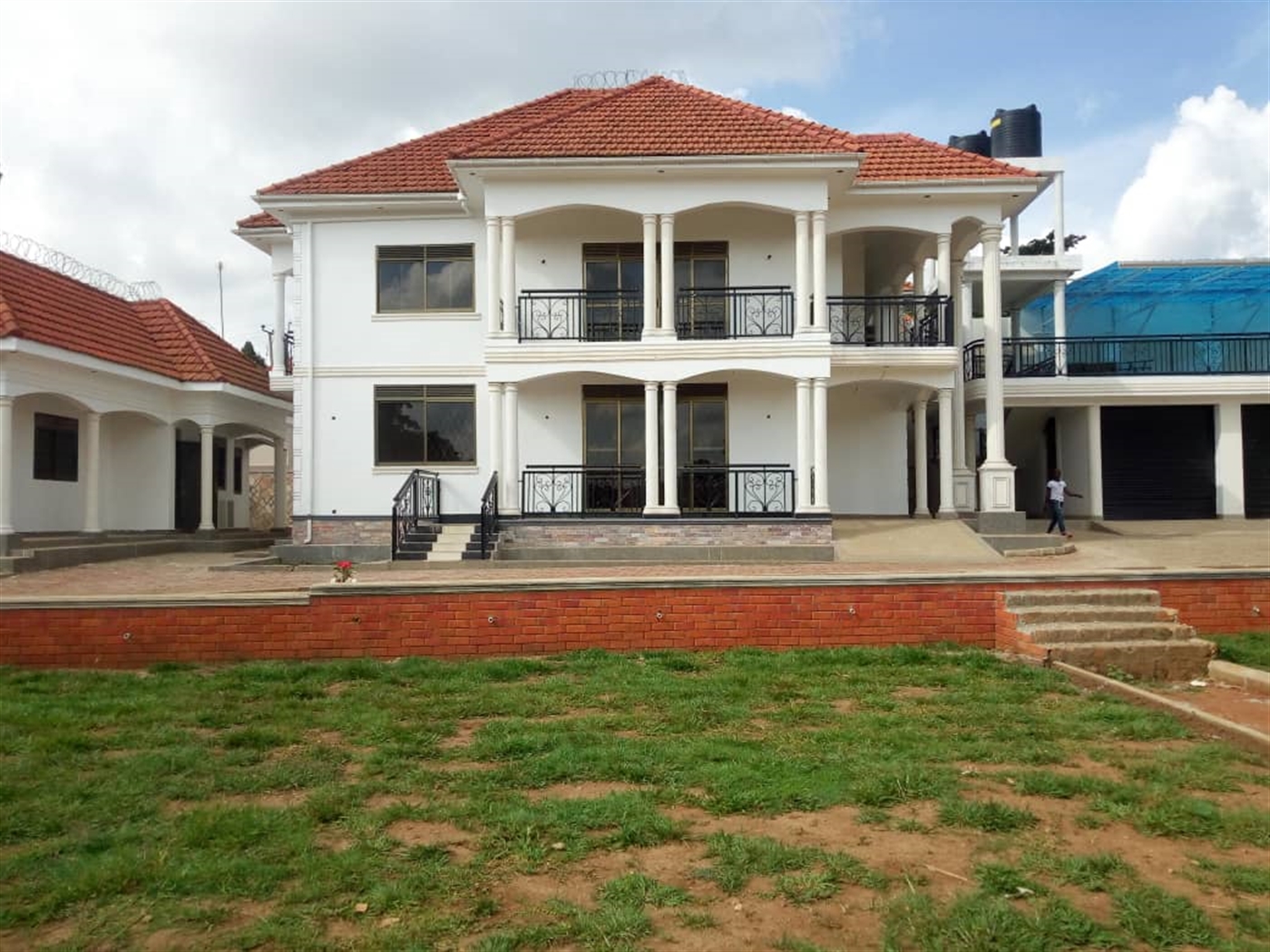 Mansion for sale in Mukonocenter Mukono