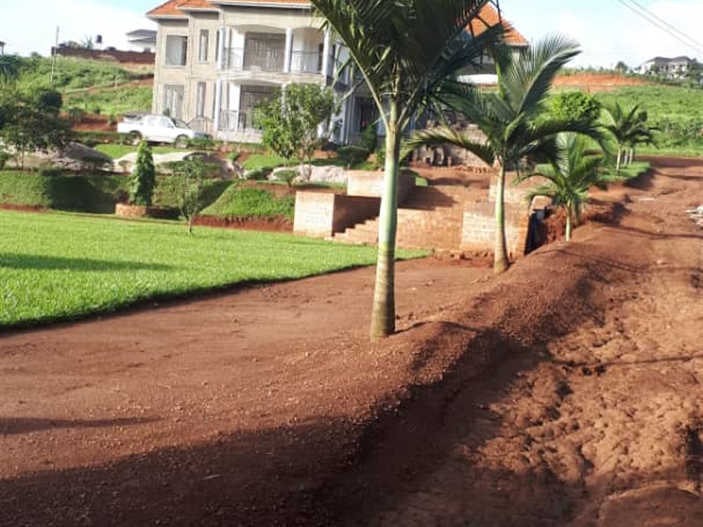 Storeyed house for sale in Kireka Wakiso