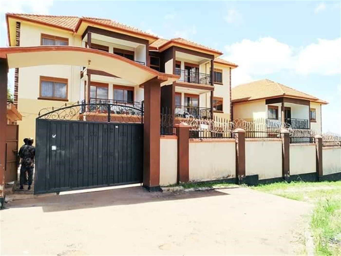 Apartment block for sale in Ntinda Kampala