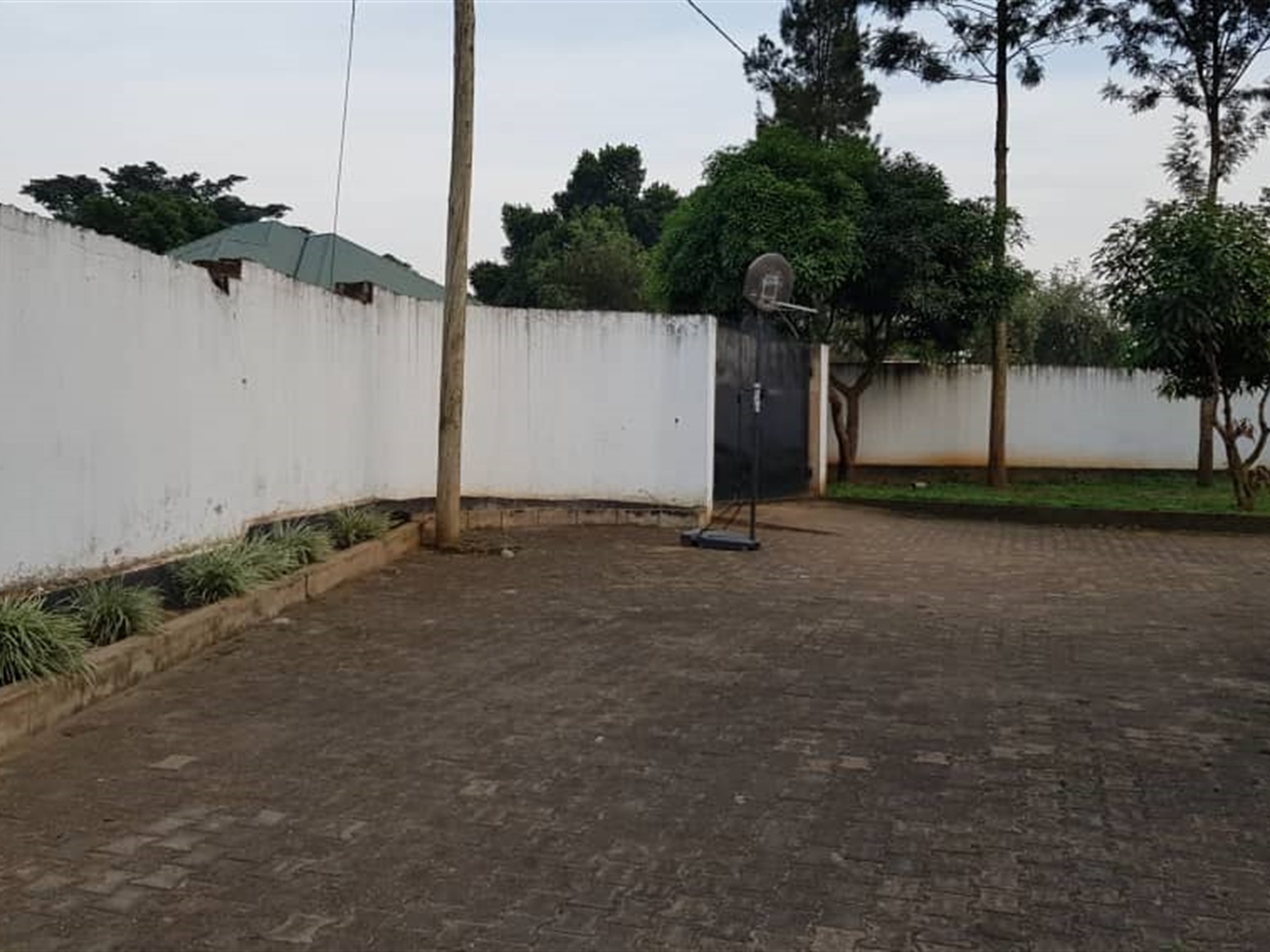 Bungalow for sale in Kawempe Kampala