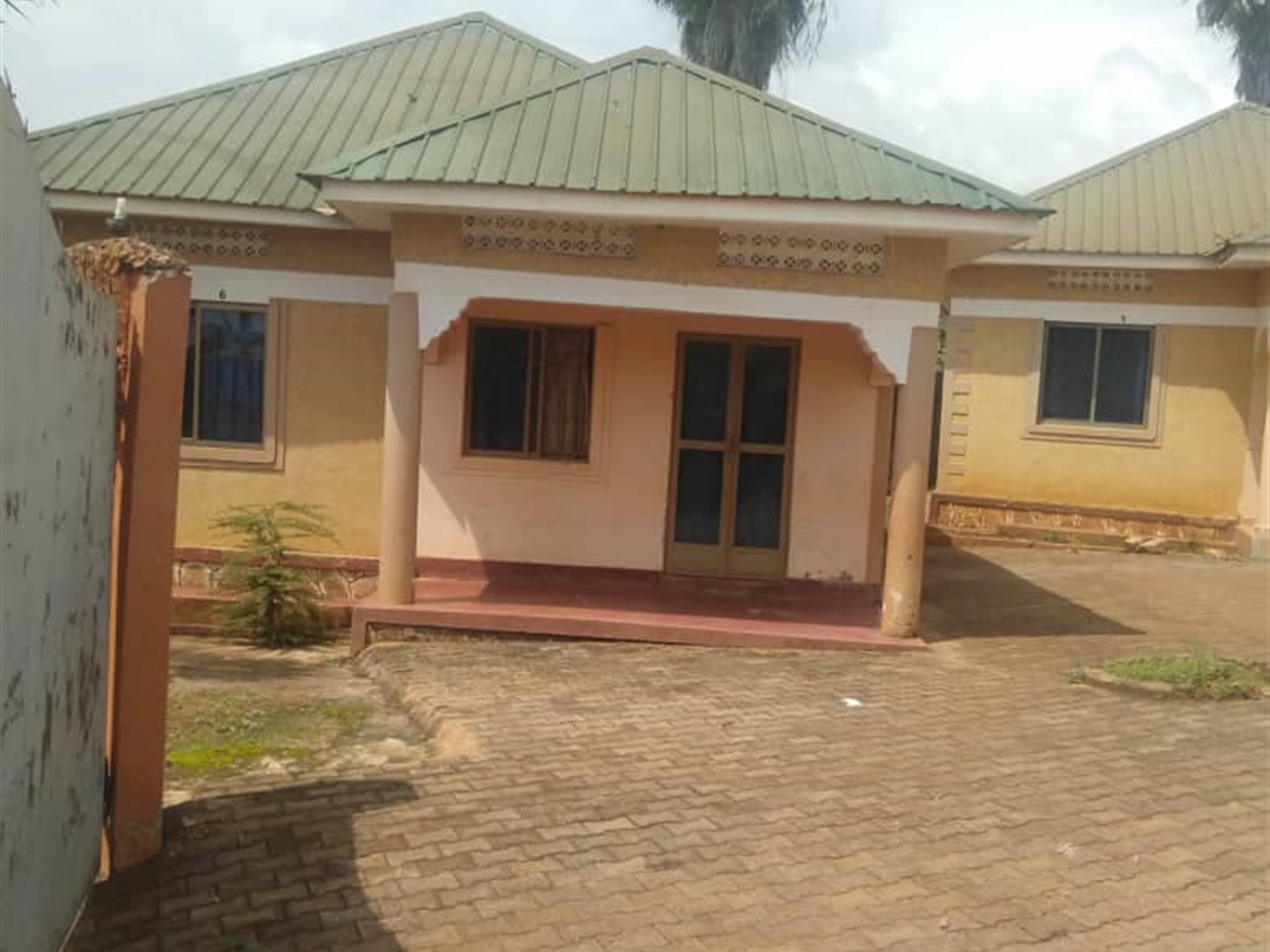 Rental units for sale in Kitende Wakiso