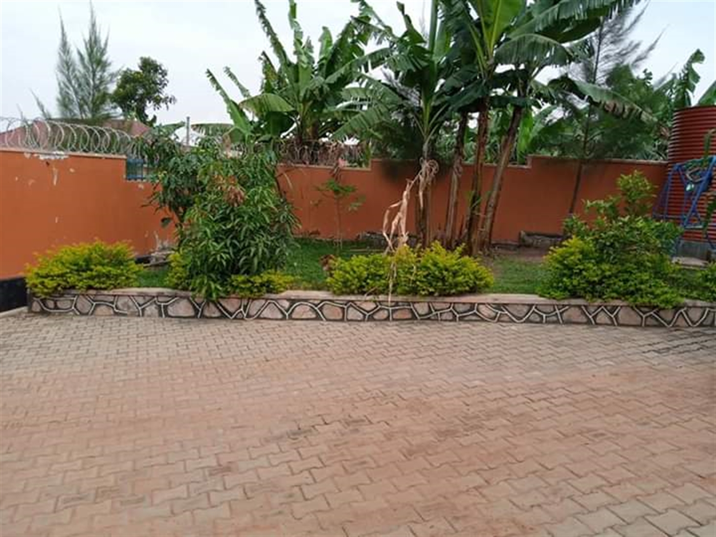 Bungalow for sale in Kiwango Wakiso