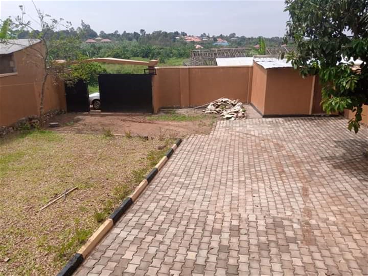 Bungalow for sale in Namugongo Wakiso