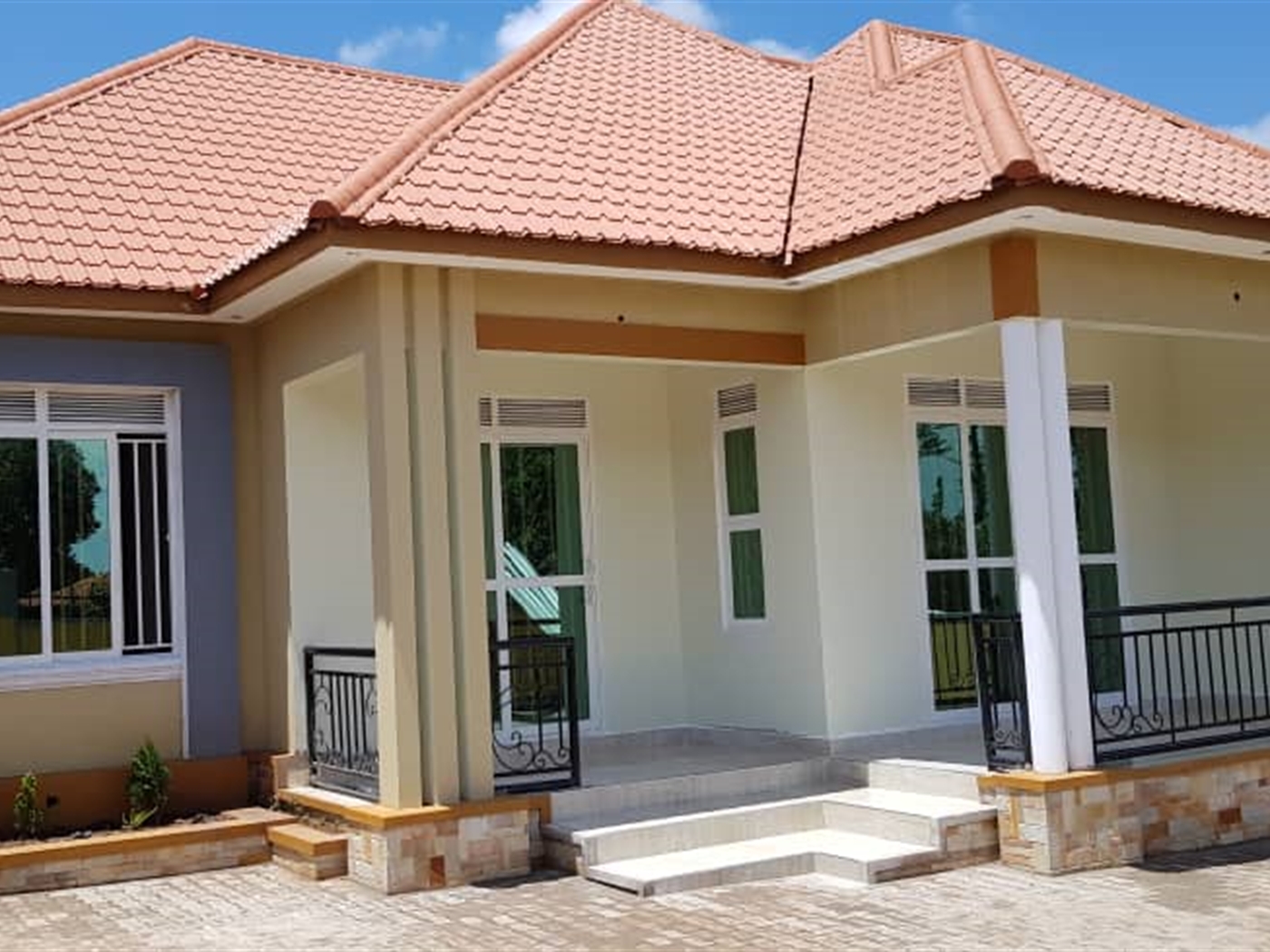 Bungalow for sale in Kitende Wakiso