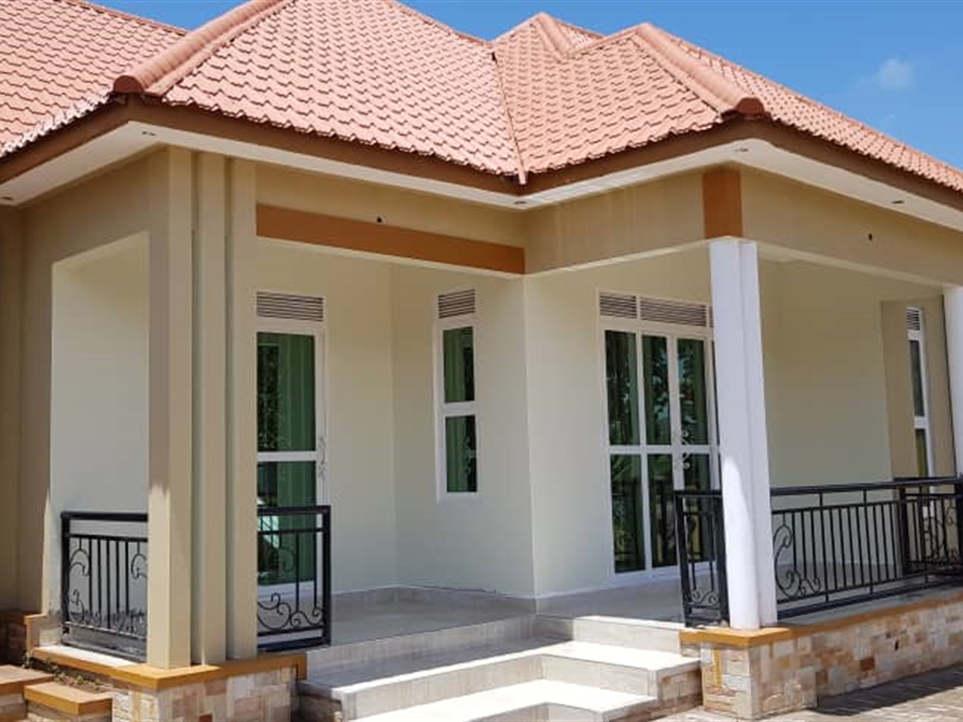 Bungalow for sale in Kitende Wakiso