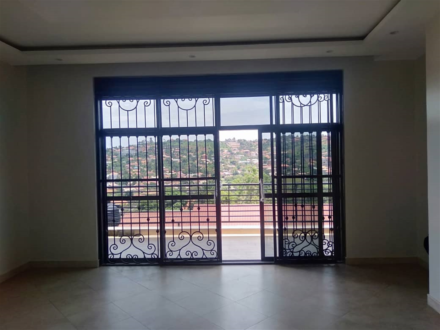 Storeyed house for sale in Seguku Wakiso