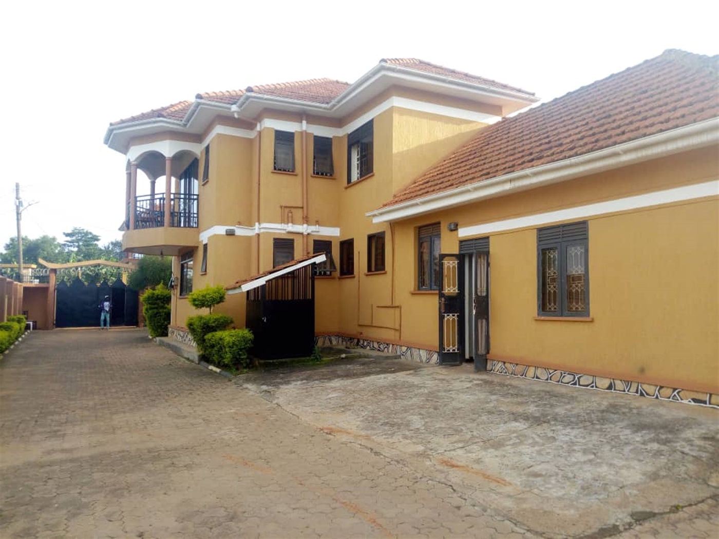 Storeyed house for sale in Muyenga Kampala