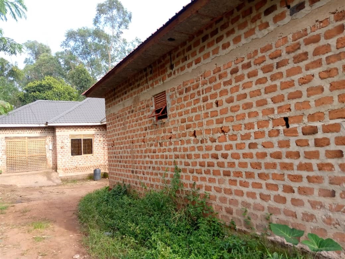 Shell House for sale in Matugga Wakiso