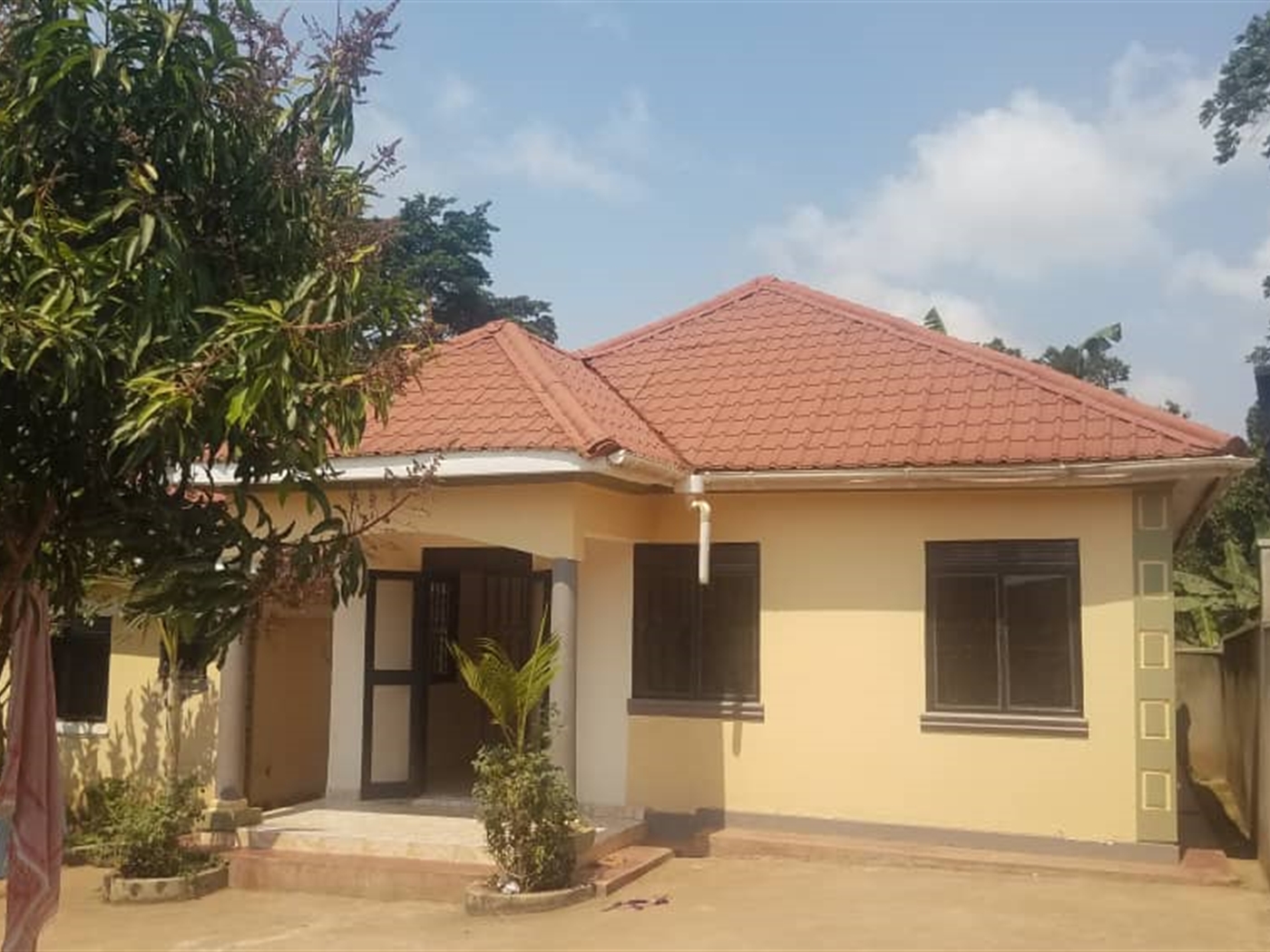 Bungalow for sale in Namugongo Wakiso