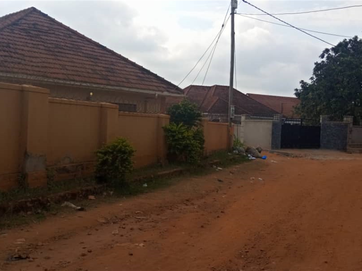 Bungalow for sale in Kirinya Wakiso