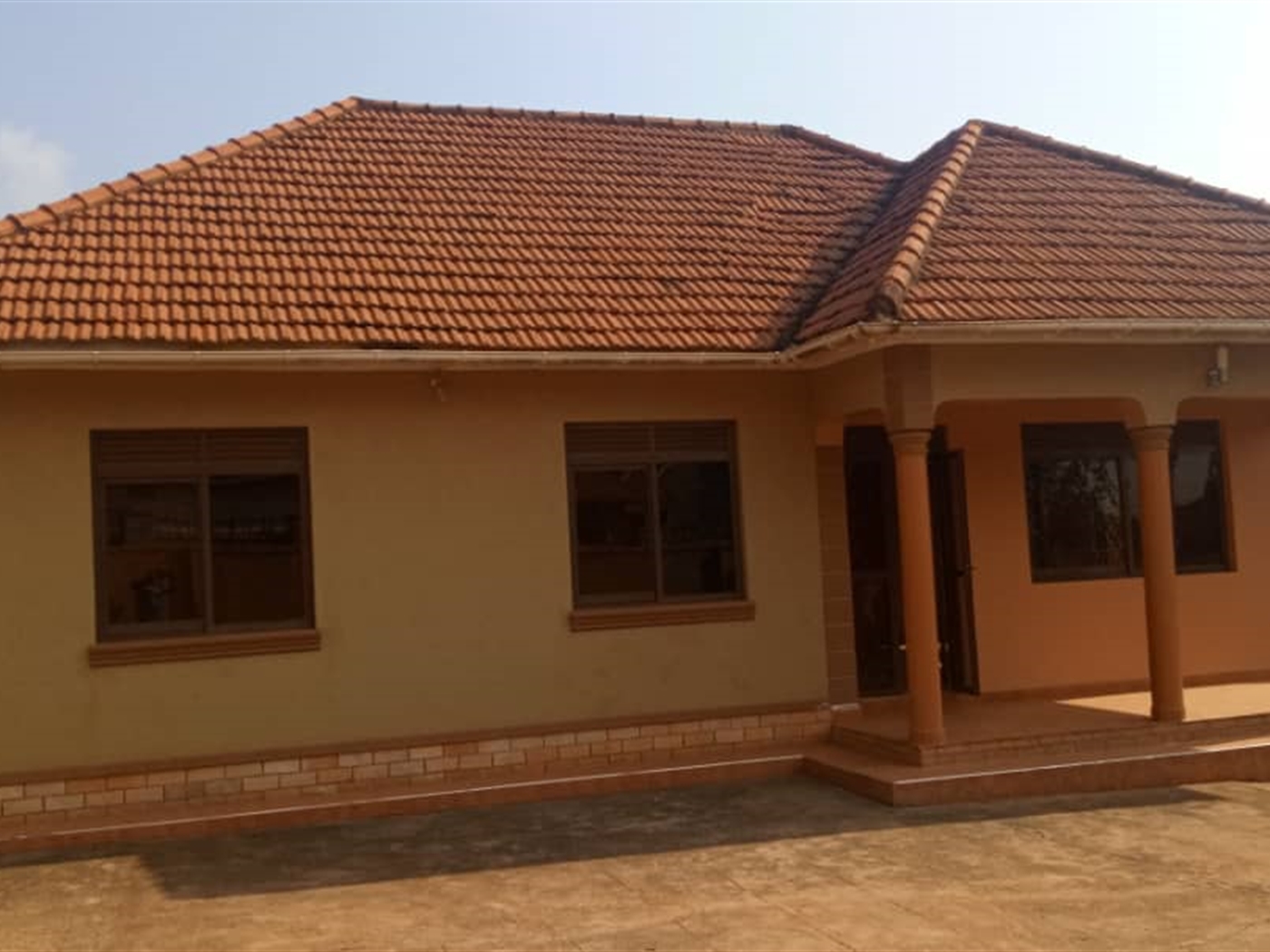 Bungalow for sale in Kirinya Wakiso