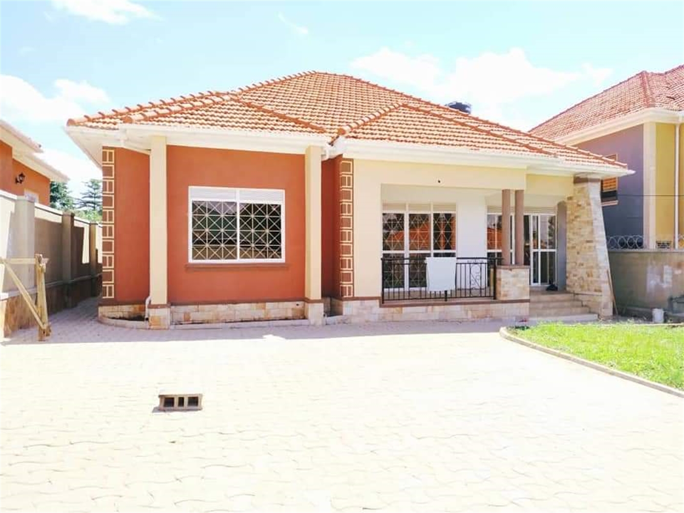 Bungalow for sale in Kira Wakiso