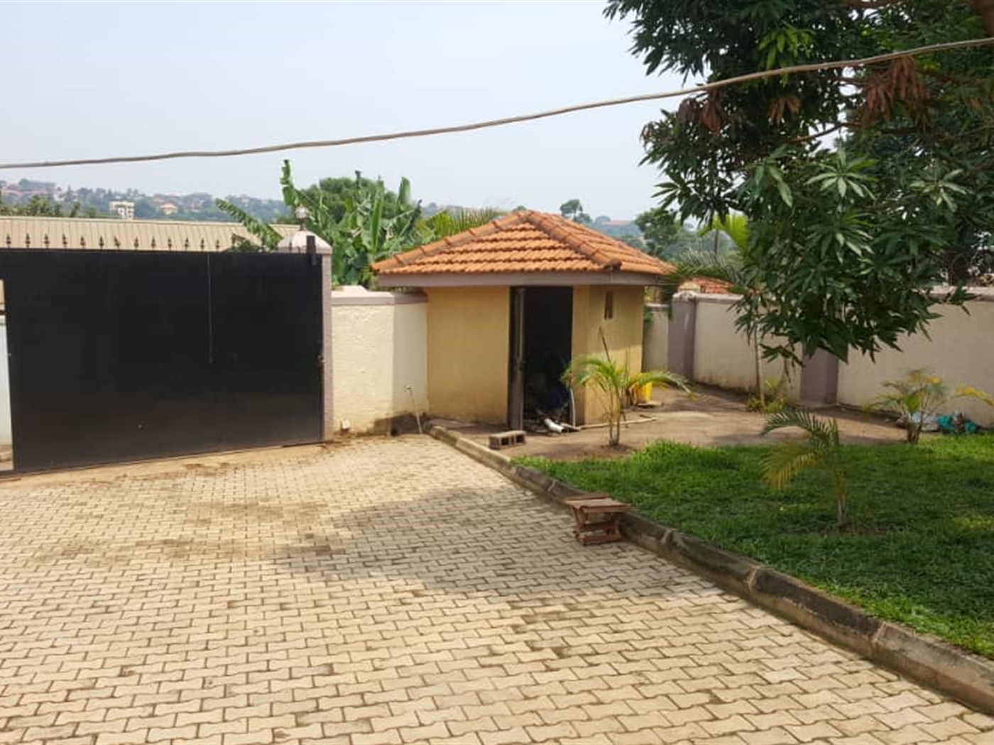 Bungalow for sale in Kajjansi Wakiso