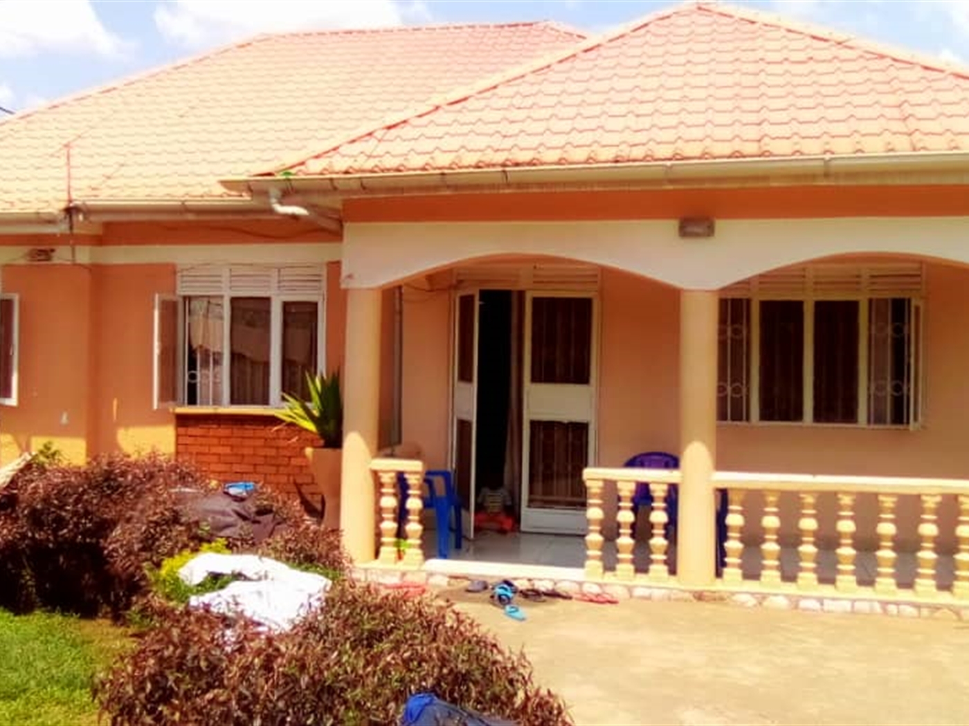 Bungalow for sale in Seeta Mukono