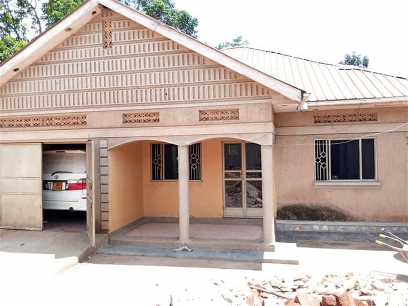 Bungalow for sale in Namugongo Wakiso