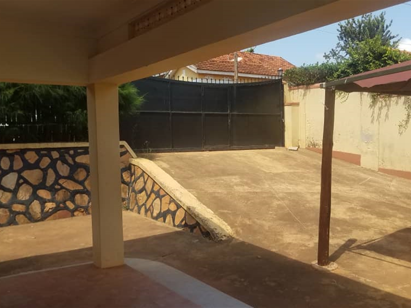 Bungalow for sale in Naalya Wakiso