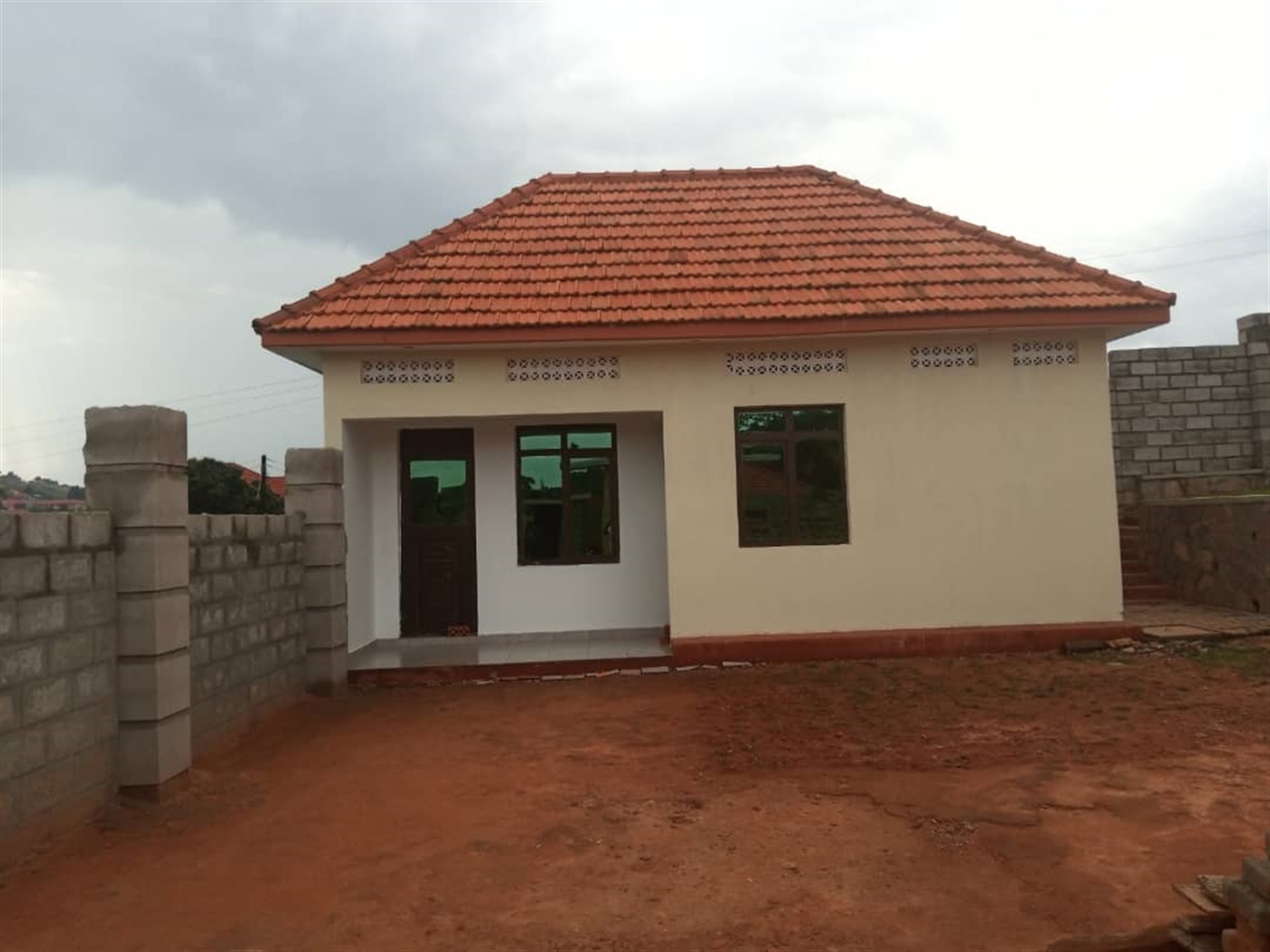 Bungalow for sale in Bwebajja Wakiso