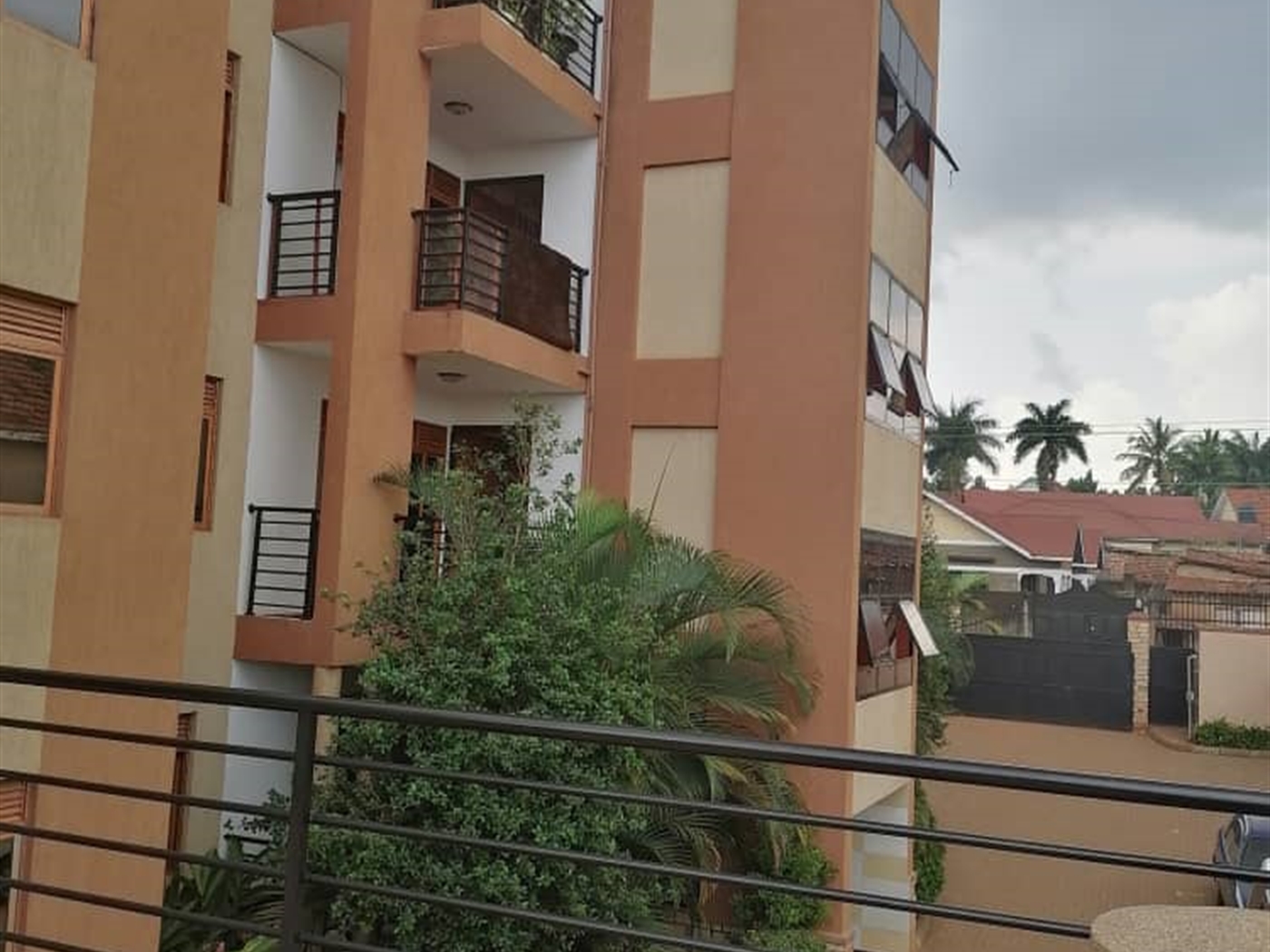 Apartment for sale in Kiwaatule Kampala