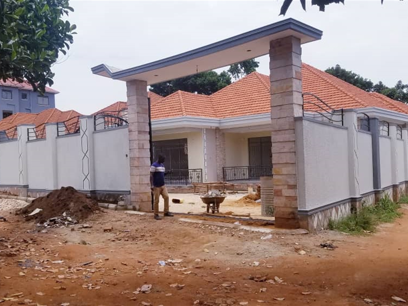 Bungalow for sale in Bwebajja Wakiso