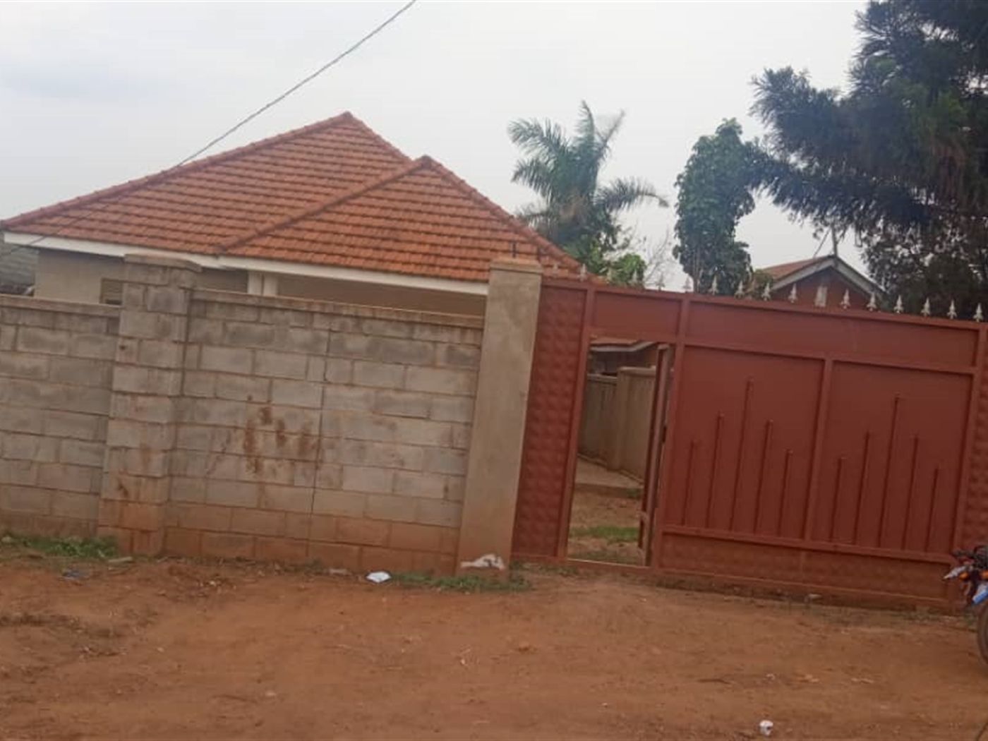 Bungalow for sale in Kungu Wakiso