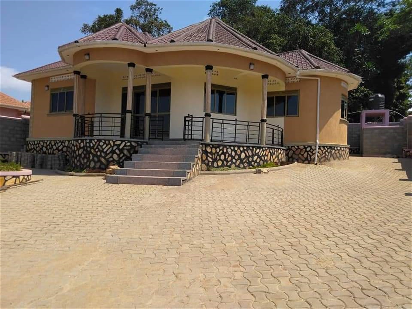 Bungalow for sale in Nsasa Wakiso