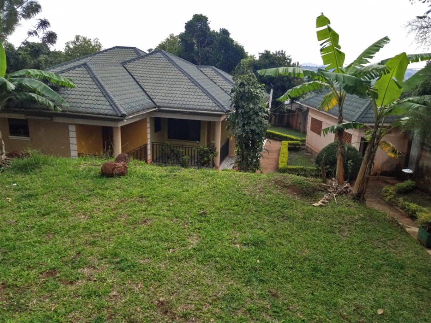 Bungalow for sale in Kirinya Wakiso