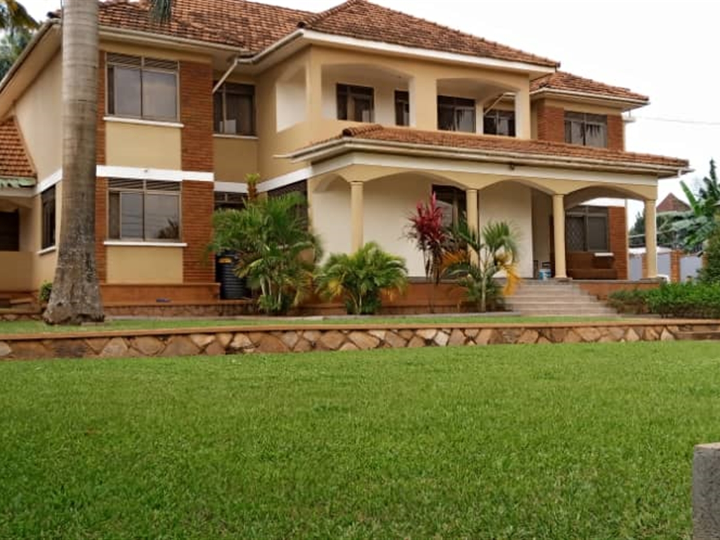 Storeyed house for sale in Ntinda Kampala