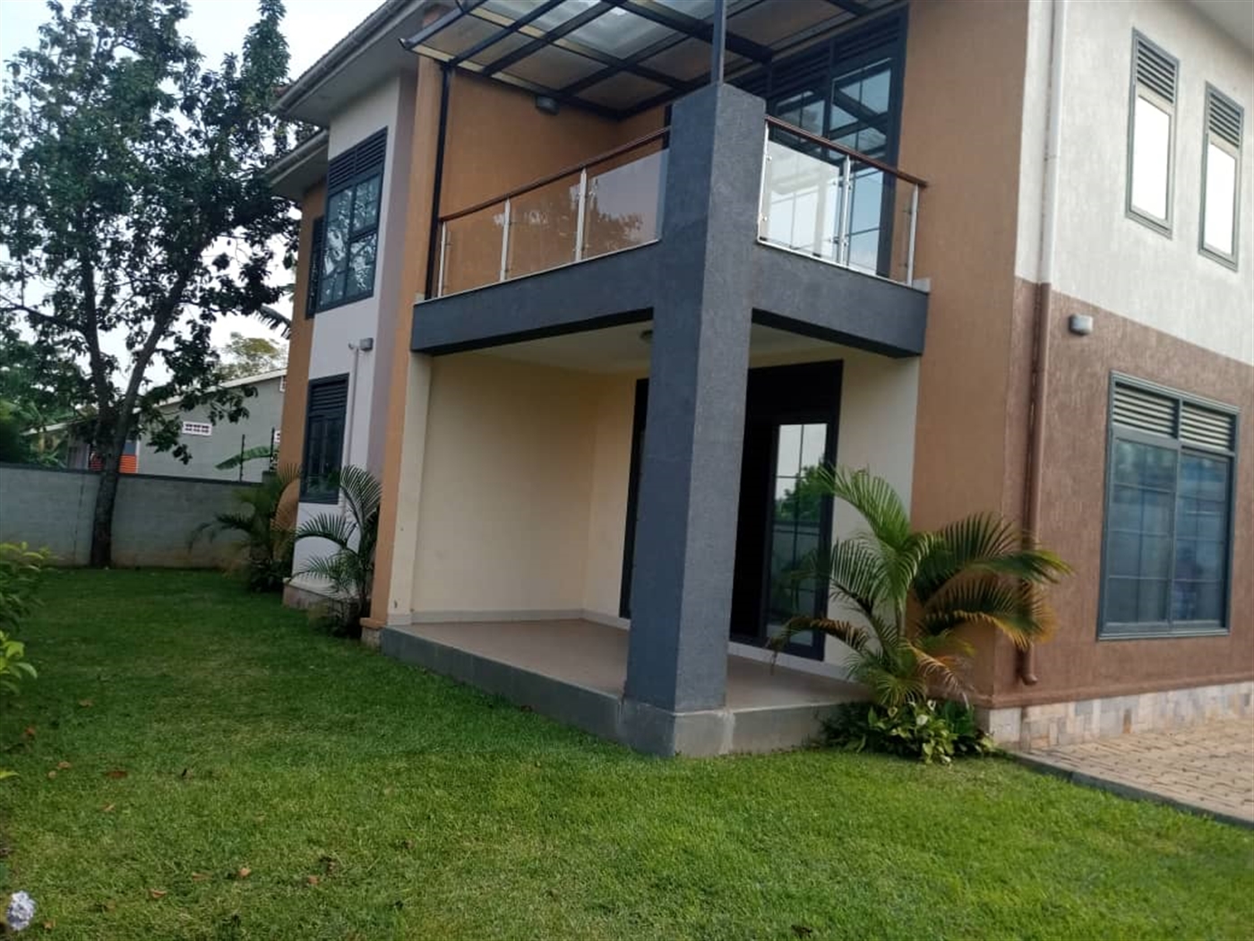 Storeyed house for sale in Ntinda Kampala