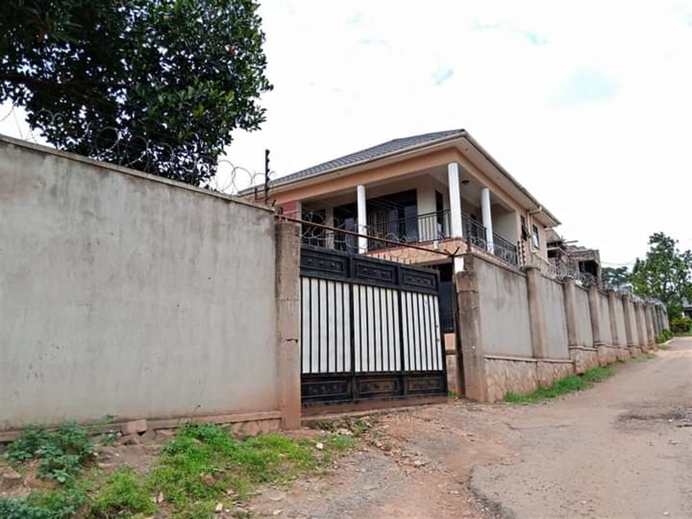 Bungalow for sale in Kira Wakiso