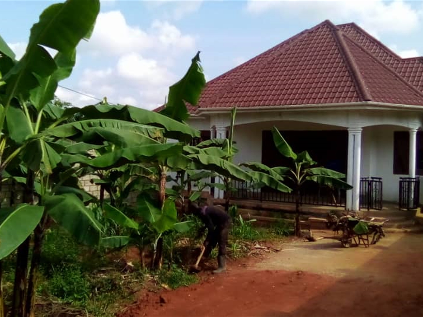 Bungalow for sale in Town Mukono