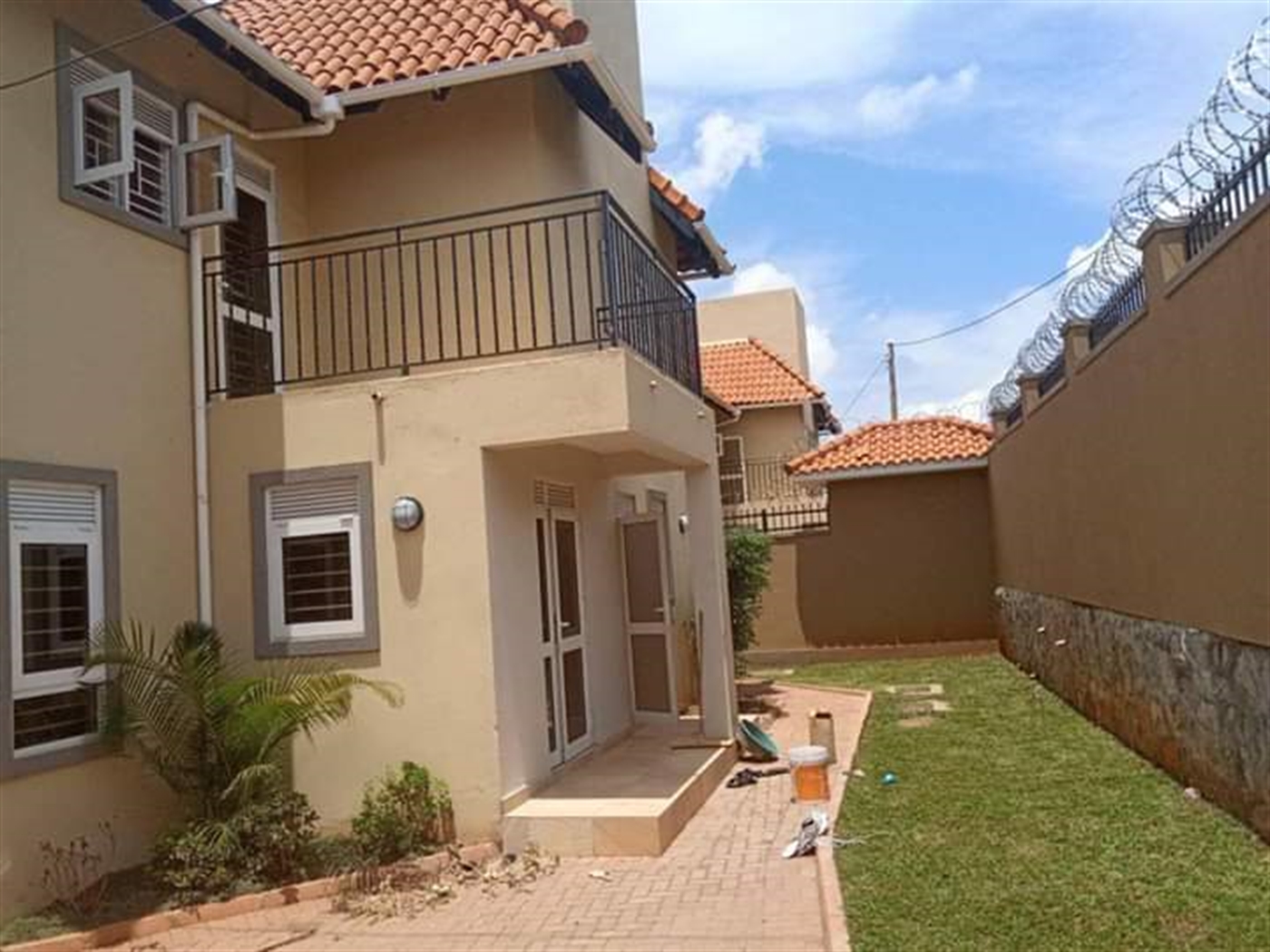 Storeyed house for rent in Ntinda Kampala