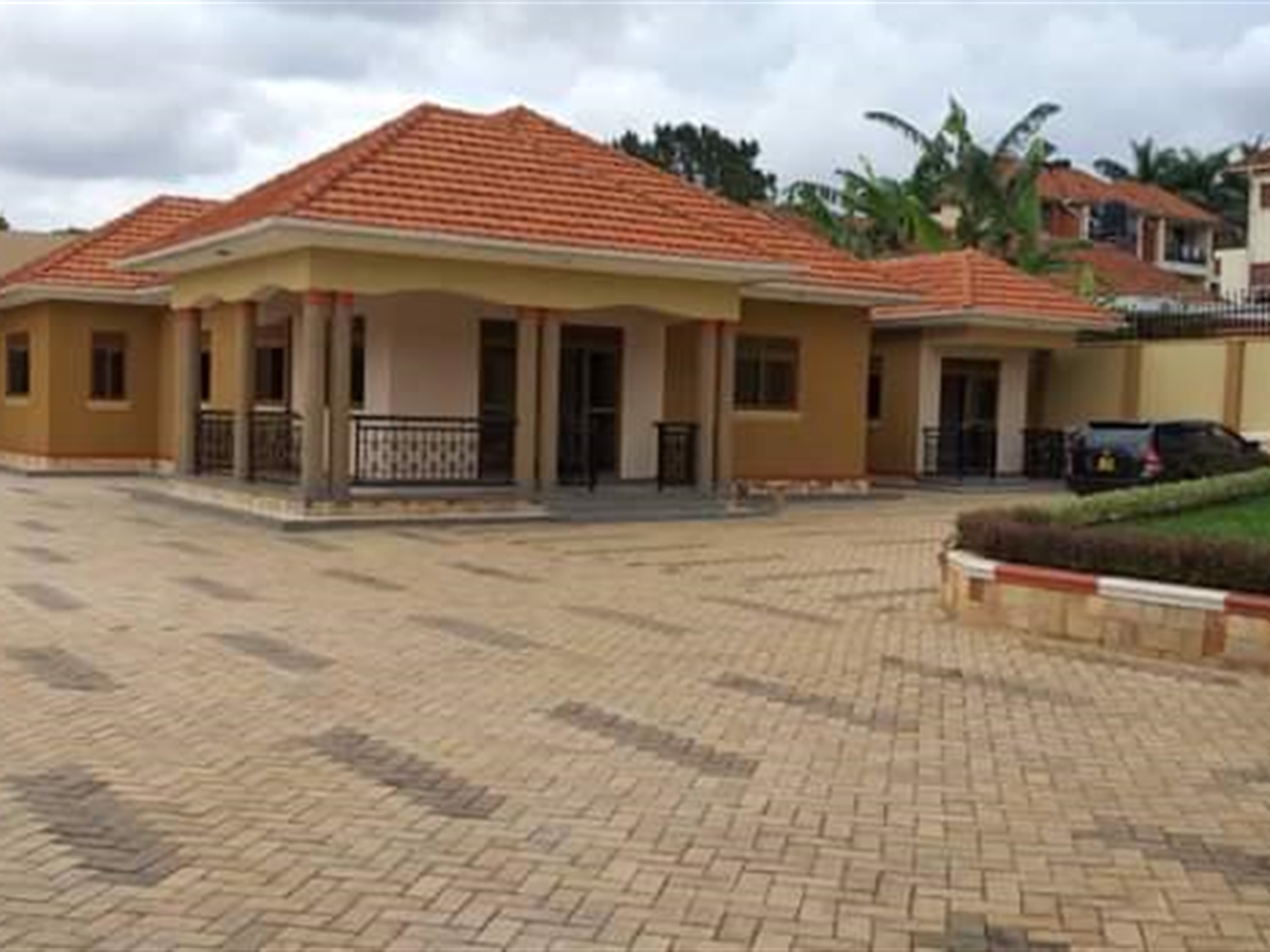 Bungalow for sale in Mengo Kampala