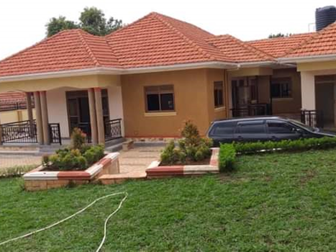 Bungalow for sale in Mengo Kampala