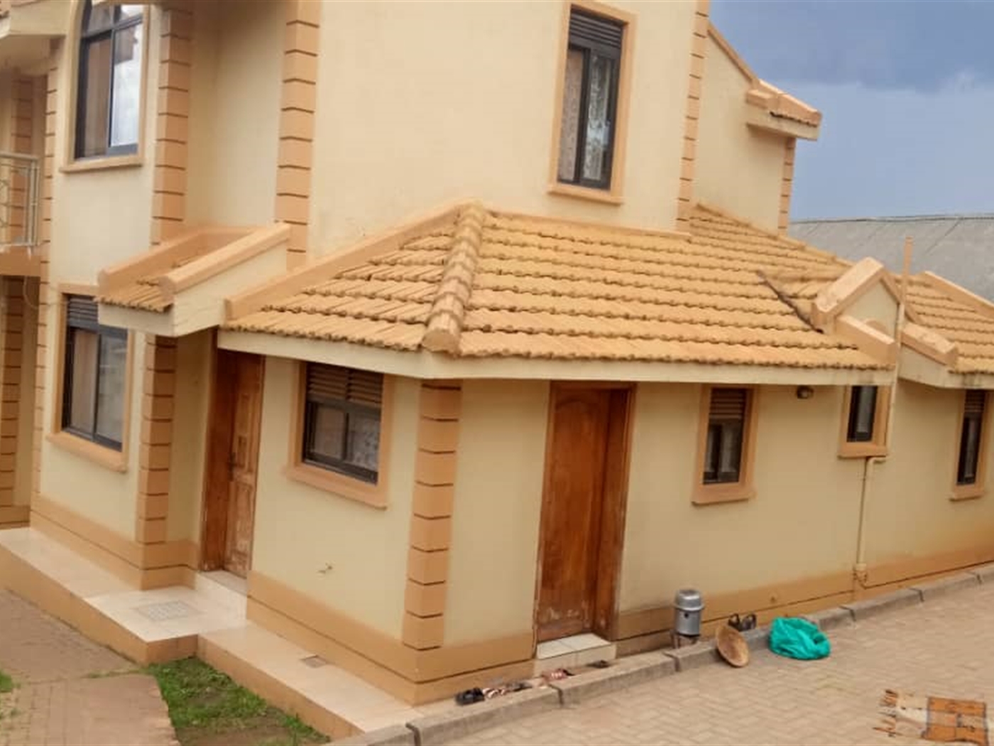 Storeyed house for sale in Kirinya Kampala