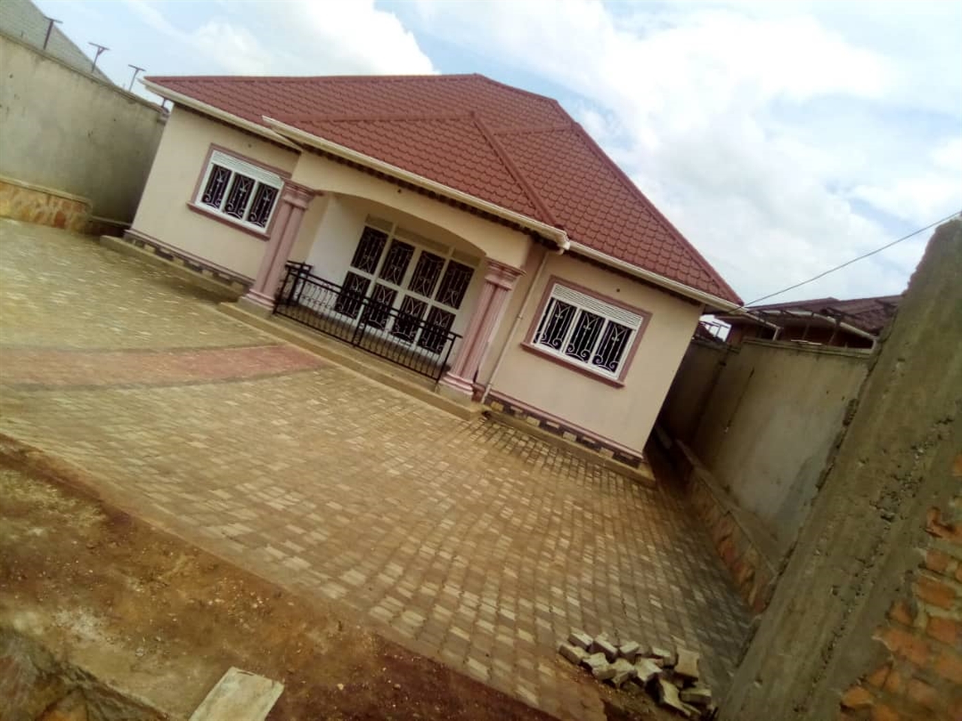 Bungalow for sale in Seeta Mukono