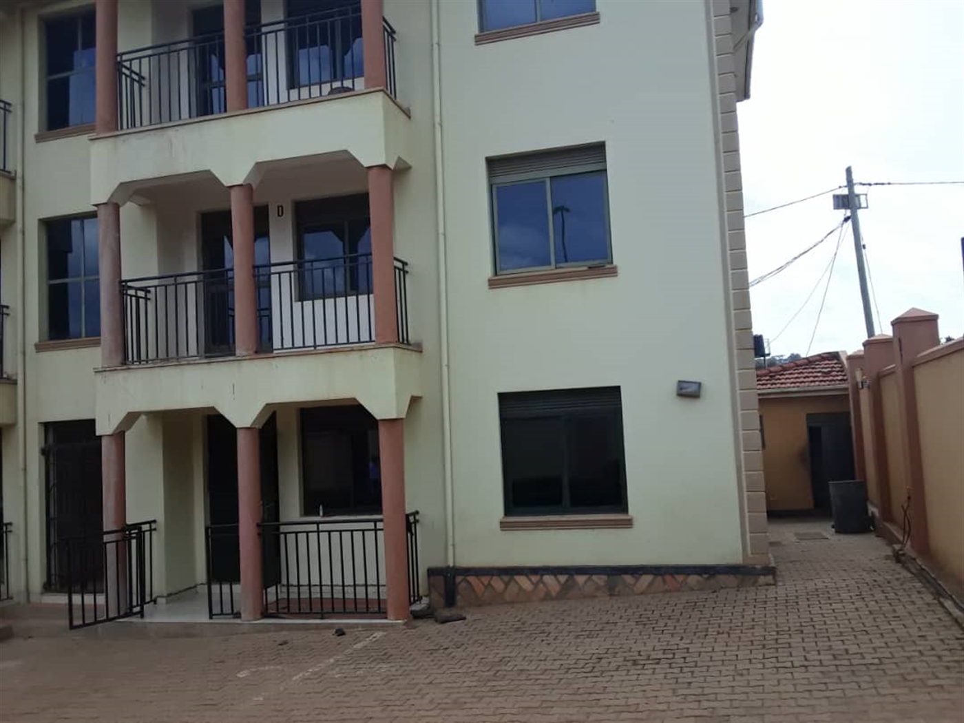 Apartment for sale in Namugongo Wakiso