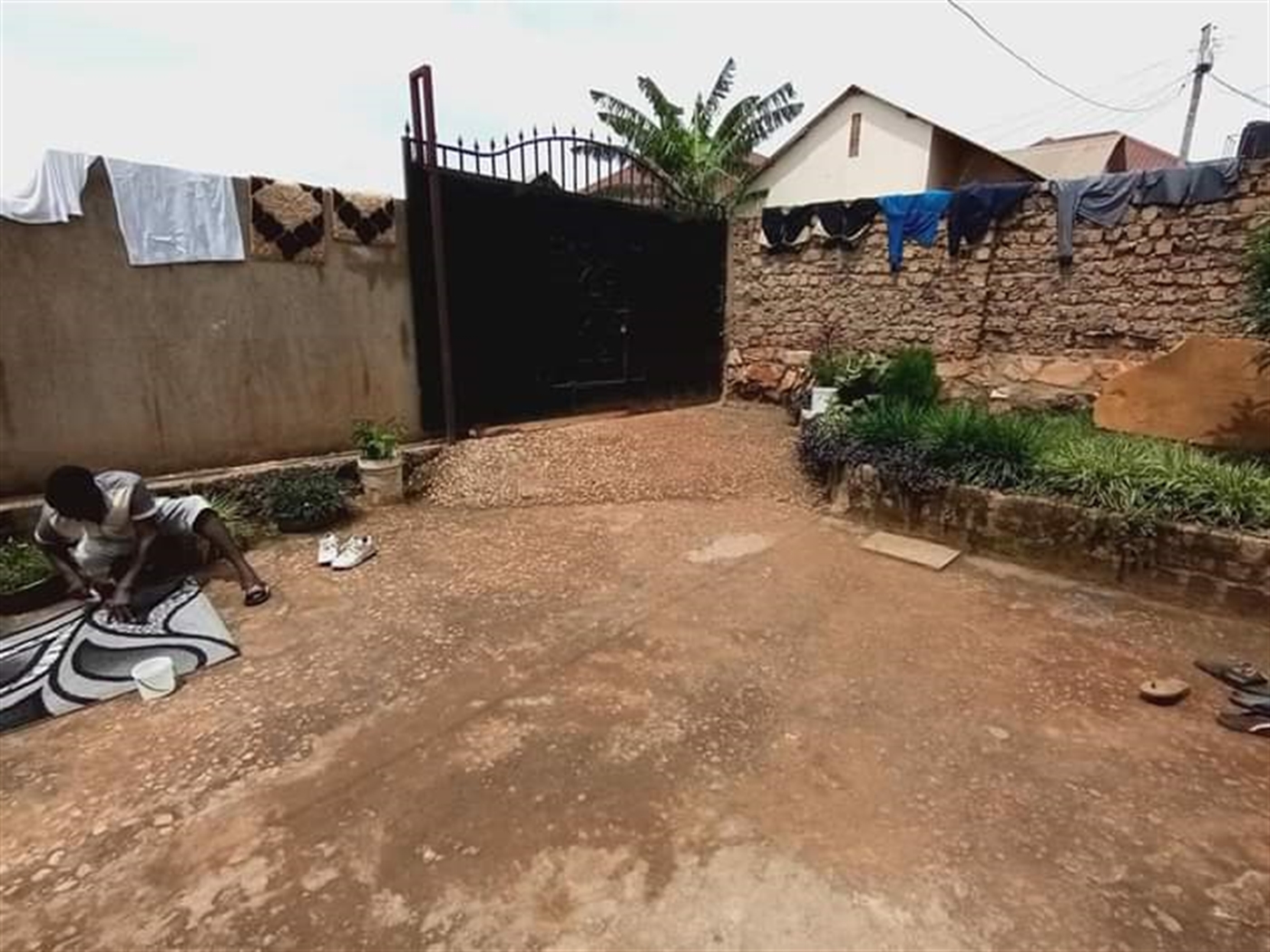 Bungalow for sale in Nansana Wakiso